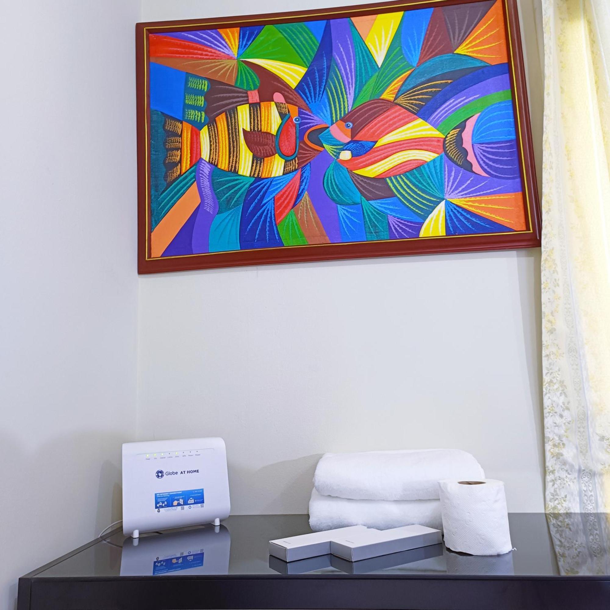 Apartment 1br And Unit @ 150 Newport Near Naia 3 *