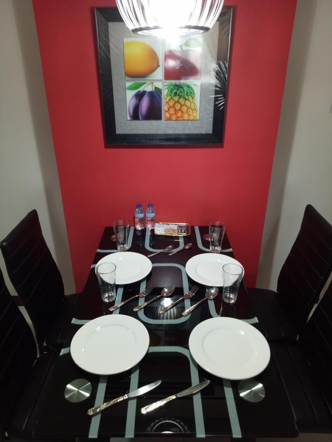 1br And Unit @ 150 Newport Near Naia 3 *