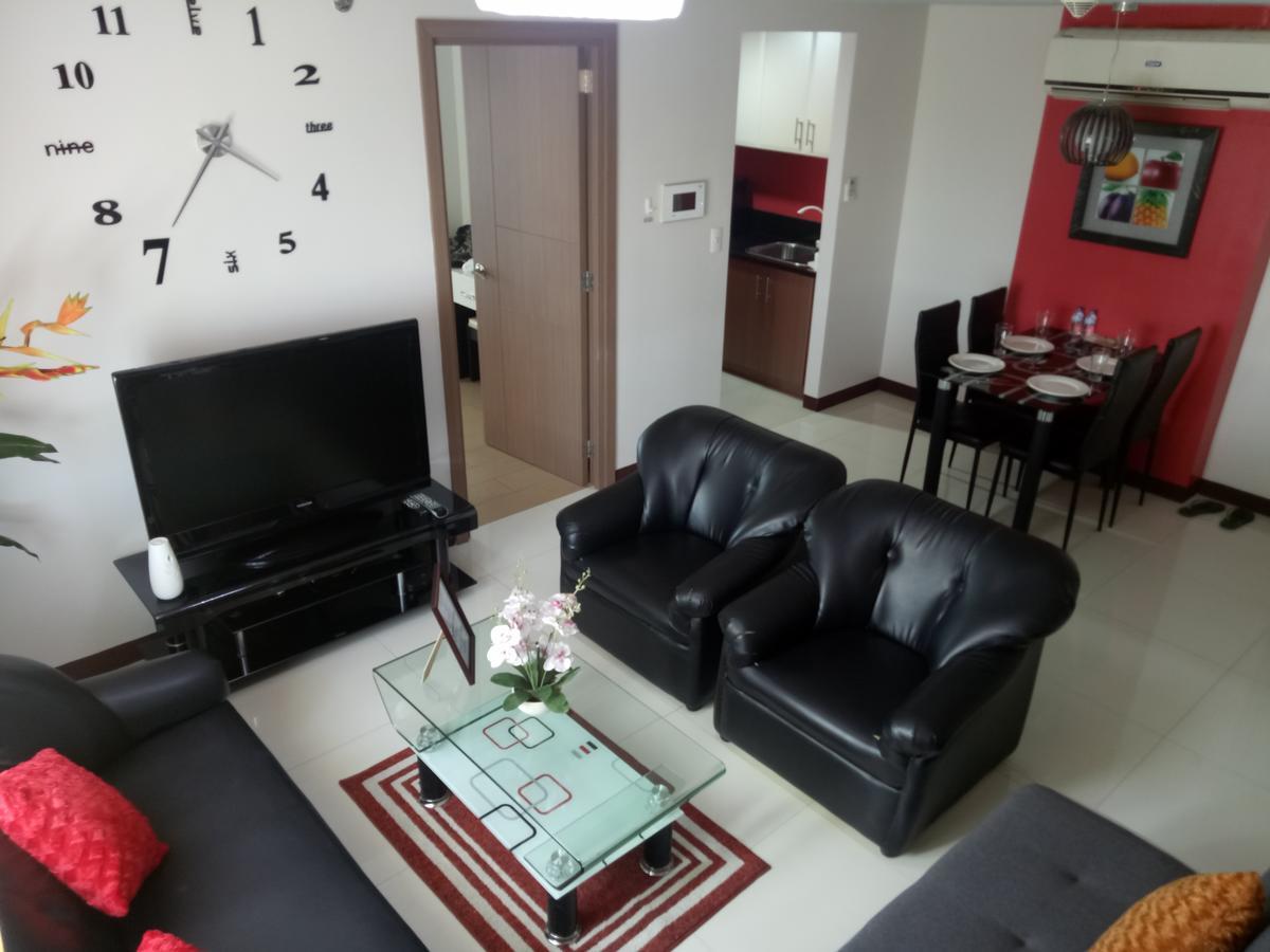 1br And Unit @ 150 Newport Near Naia 3 Apartment Manila