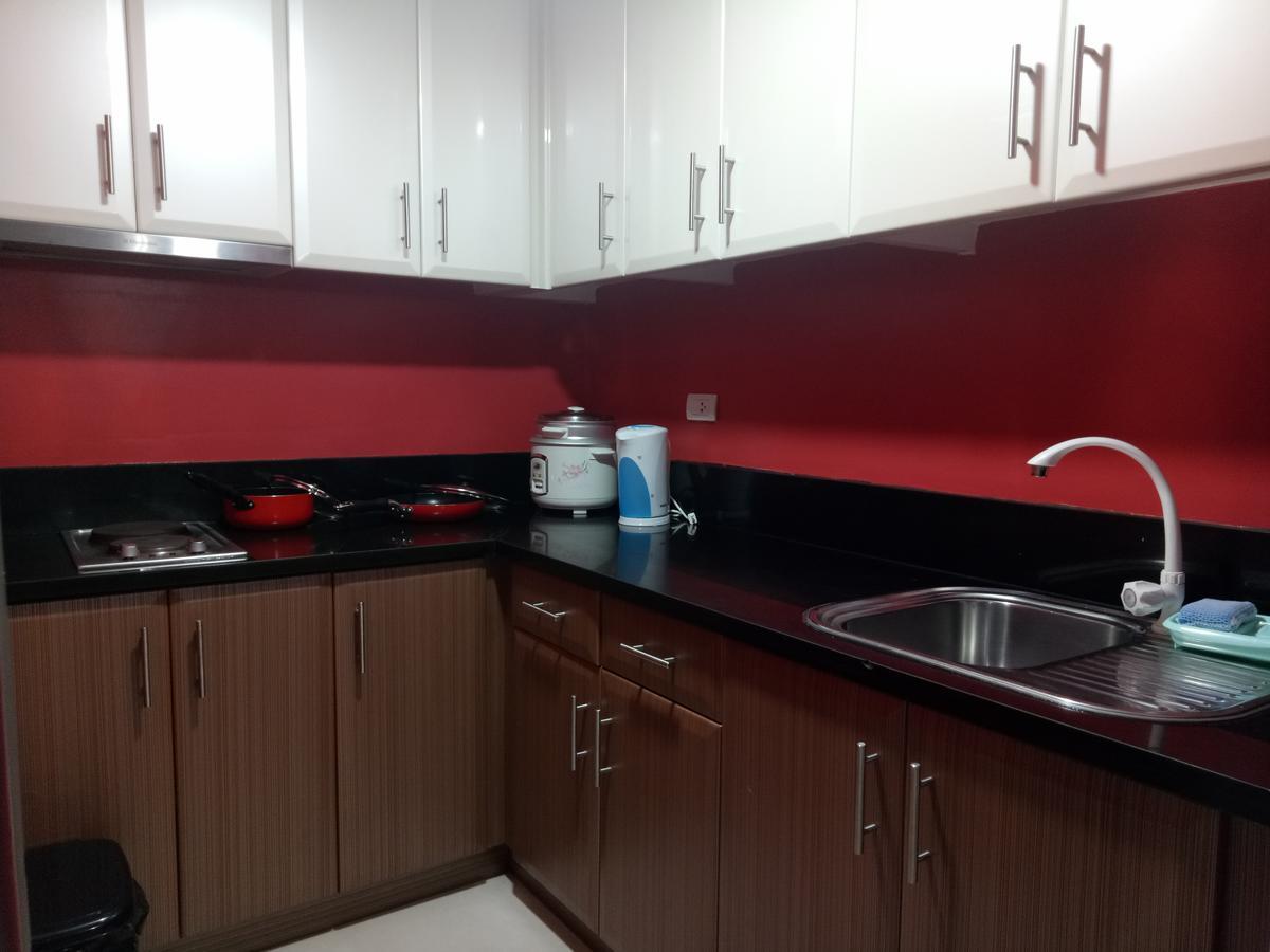 Apartment 1br And Unit @ 150 Newport Near Naia 3 *