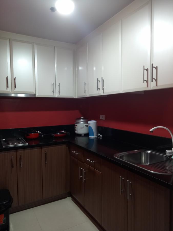 1br And Unit @ 150 Newport Near Naia 3 Apartment *
