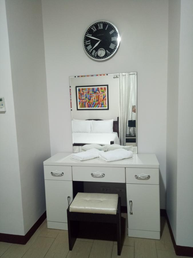 Apartment 1br And Unit @ 150 Newport Near Naia 3