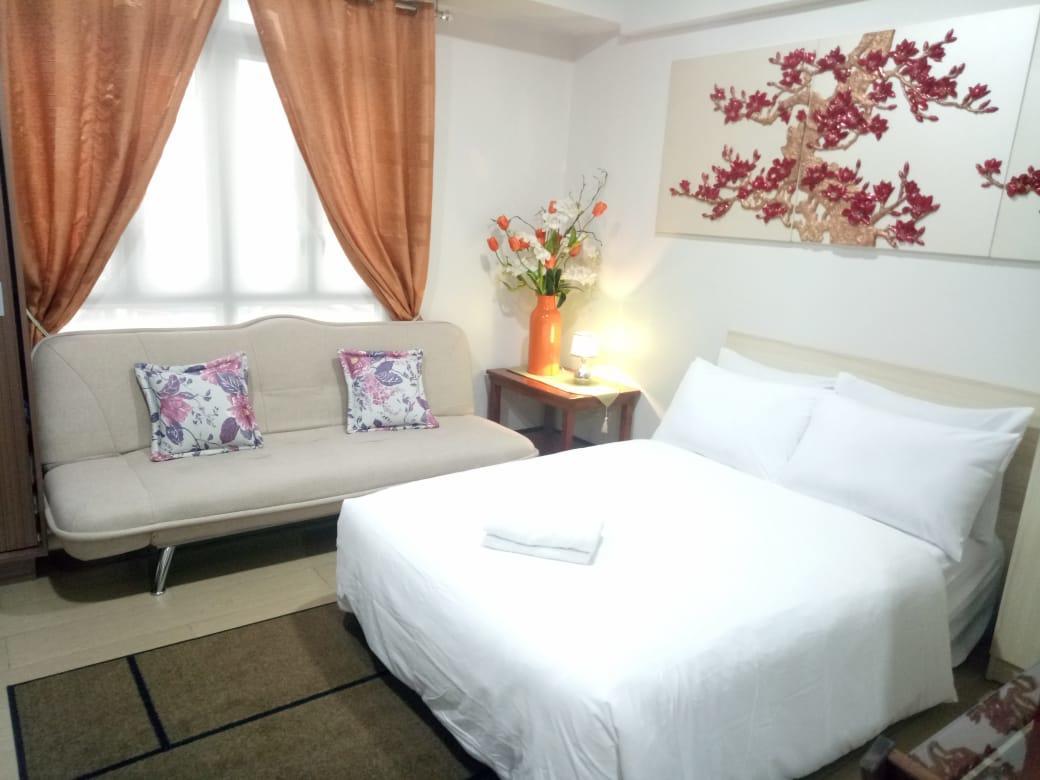 1br And Unit @ 150 Newport Near Naia 3 Apartment Manila